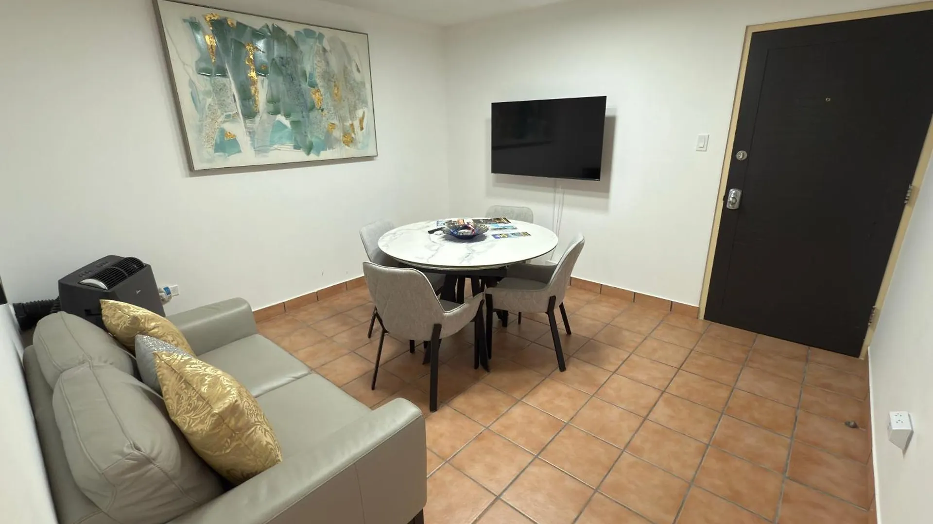 סן חואן 3 Bed 1 Bath 1 Park Plaza Universidad 2000 0*, סן חואן